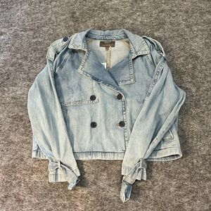 Torrid Light Blue Oversized Cropped Jean Jacket with Button Accents Size 1X